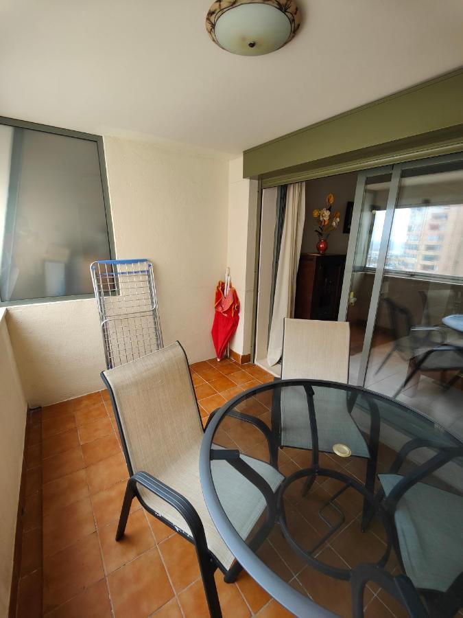 Gran Apartamento Cerca De La Playa Con Piscina En El Centro Fuengirola Exterior foto