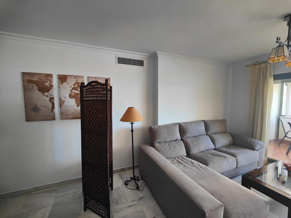 Gran Apartamento Cerca De La Playa Con Piscina En El Centro Fuengirola Exterior foto
