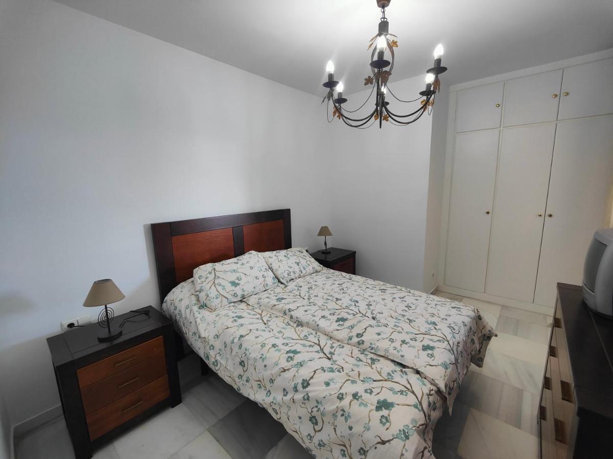 Gran Apartamento Cerca De La Playa Con Piscina En El Centro Fuengirola Exterior foto